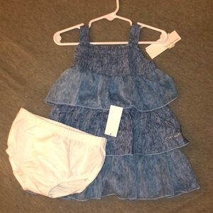 NWT Baby Girls Size 18 Months Calvin Klein Jeans Smocked Dress W/Bloomer’s